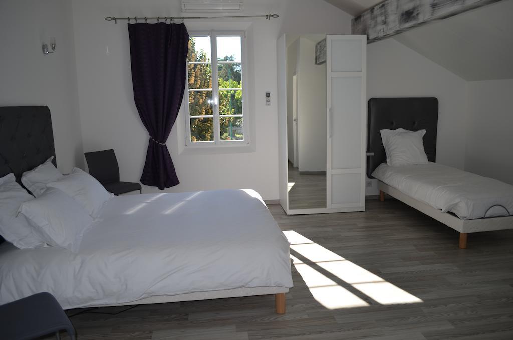 Bed and Breakfast La Petite Ecole Марсьяк Экстерьер фото